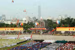 Meeting, parade militaire et défilé en l'honneur de la Fête nationale