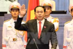 Le nouveau président du Vietnam prête serment