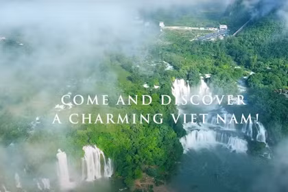 Une image faisant la promotion des destinations vietnamiennes sur CNN International fin 2024.