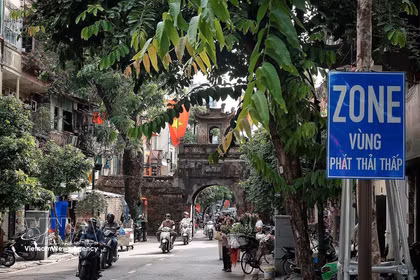 Une zone à faible émission est mis en place au sein du quartier de Hoan Kiem, à Hanoï. Photo: VNA
