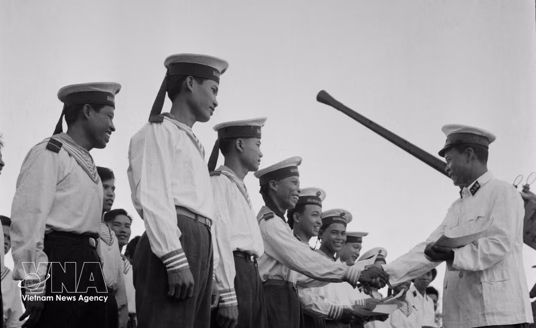 De la « première victoire » de 1964 à la modernisation de la Marine vietnamienne