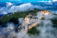 La zone touristique Sun World Ba Na Hills, une destination attrayante pour les touristes nationaux et internationaux. Photo: VNA