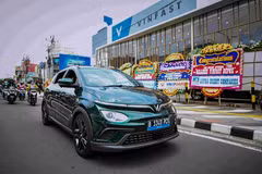 VinFast établit un écosystème complet de service après-vente pour véhicules électriques en Indonésie. Photo: kinhtechungkhoan.vn