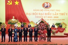Le président de la République, Luong Cuong, assiste au premier Congrès du Comité du Parti de la province de Phu Tho, ouvert le mardi 30 septembre. Photo: VNA