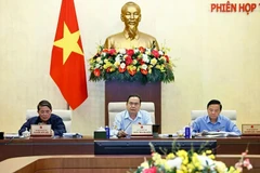 Le président de l'Assemblée nationale Trân Thanh Mân préside la 46e réunion du Comité permanent. Photo: VNA