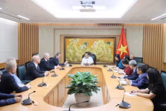 Un vice-Premier ministre reçoit une délégation de la Société germano-vietnamienne