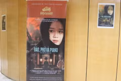 Dans le cadre du 5ᵉ Festival international de cinéma Imedghassen à Batna, en Algérie, les spectateurs algériens ont eu le plaisir de découvrir le 15 septembre le film vietnamien “Đào, phở và piano”. Photo: VNA