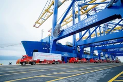 En 2025, la valeur des exportations a progressé de 17 % sur un an, propulsant le pays parmi les 15 plus grandes nations exportatrices au monde. Photo: hanoimoi.vn