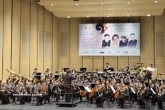 L’Orchestre symphonique des jeunes d’Asie. Photo. VNA