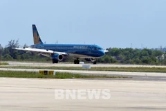 En raison des impacts du typhon Fengshen, Vietnam Airlines annonce des ajustements sur plusieurs vols domestiques les 22 et 23 octobre, notamment à destination et au départ de Huê et Da Nang. Photo: Bnews