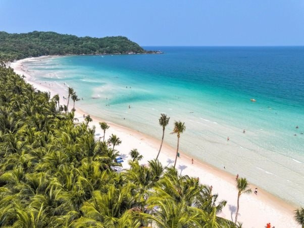 La plage de Bai Kem, à la beauté intacte rappelant un véritable paradis, constitue un atout concurrentiel majeur de l’île de Phu Quoc. (Photo : Fabl Belek)