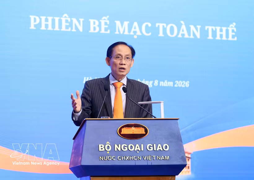 Le ministre des Affaires étrangères, Le Hoai Trung. Photo : VNA