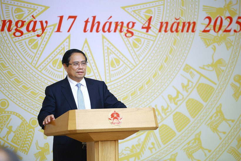 Le Premier ministre Pham Minh Chinh, président du Conseil central d’émulation et de récompense pour le mandat 2021-2026. Photo: VNA