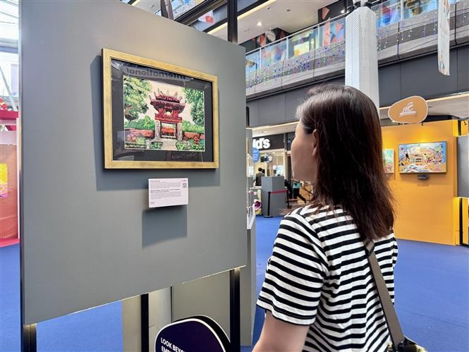 Une peinture d'un artiste vietnamien présentée au Festival. Photo: VNA