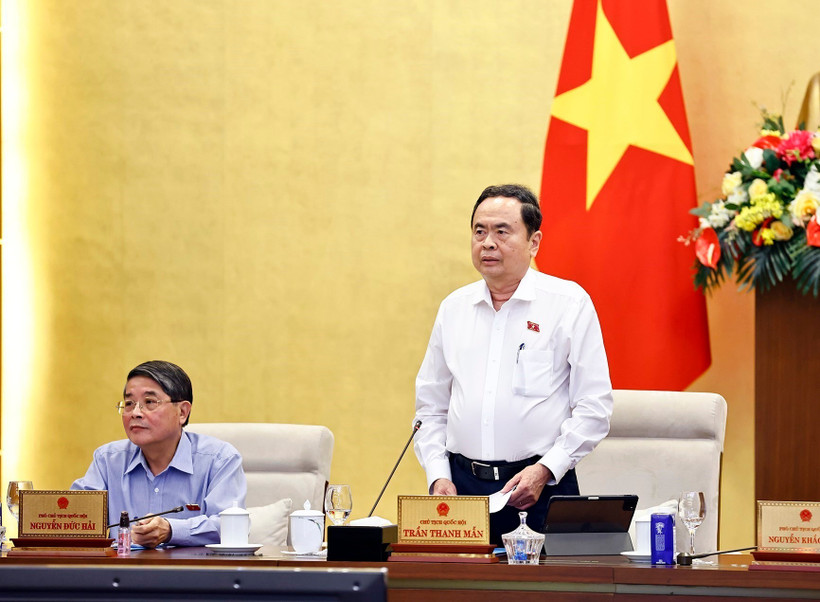 Le président de l'Assemblée nationale, Tran Thanh Man, lors de la réunion. Photo: VNA