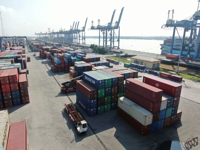 Conteneurs au port de Cat Lai, Ho Chi Minh-Ville. Photo : sggp.org.vn