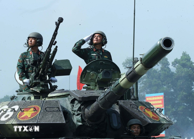 Lors de la répétition du défilé célébrant le 80e anniversaire de la Fête nationale. Photo : VNA