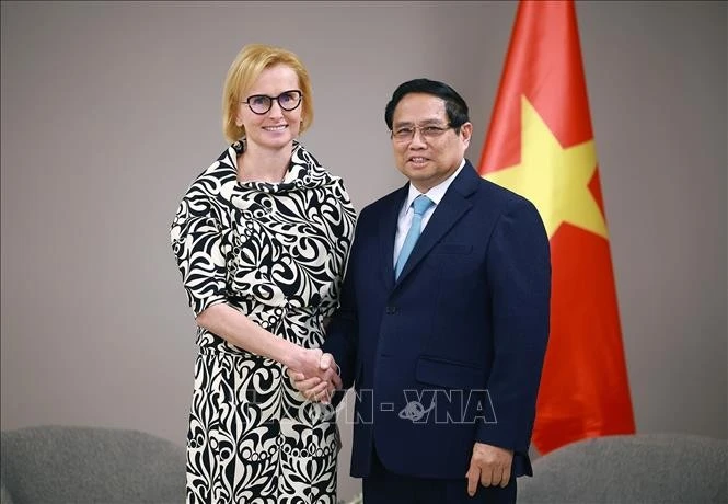 le Premier ministre Pham Minh Chinh et Katerina Konecna, présidente du Parti communiste de Bohême-Moravie (KSČM). Photo: VNA