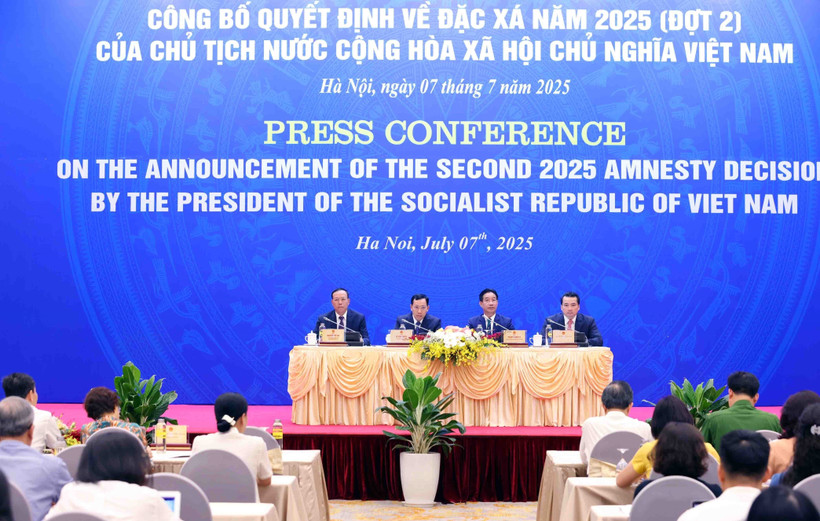 Panorama de la conférence de presse. Photo: VNA