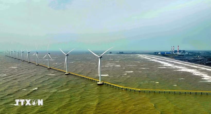 Éoliennes du parc éolien de République de Corée-Tra Vinh. Photo : VNA