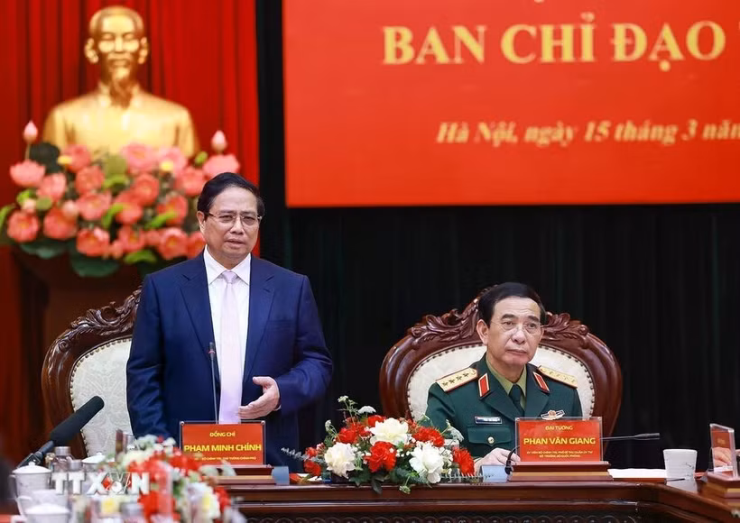 Le Premier ministre Pham Minh Chinh travaille avec le Groupe de l’industrie et des télécommunications de l’Armée (Viettel). Photo : VNA