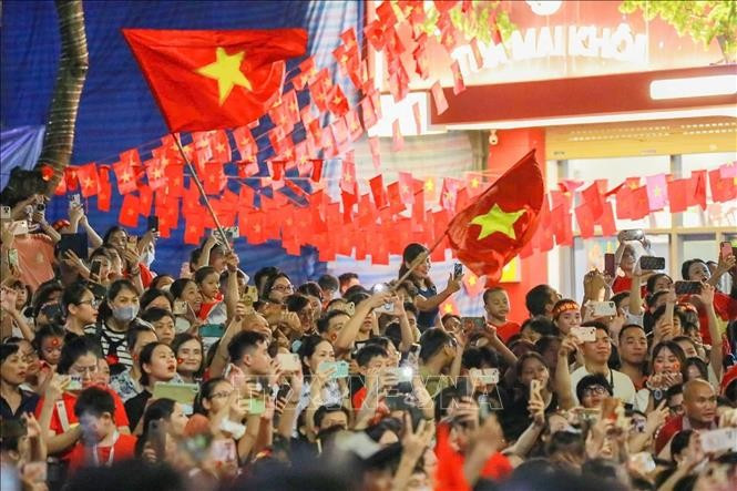 La rue Trang Tien lors de la répétition préliminaire du défilé prévu le 2 septembre. Photo: VNA