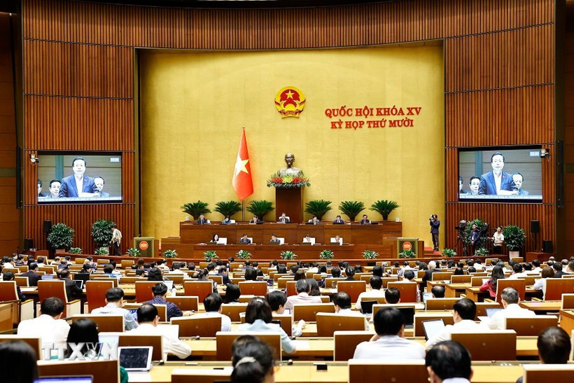 Panorama d'une séance de la 10e session de l'Assemblée nationale. Photo: VNA