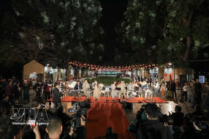 Concerts en plein air lors du Festival du tourisme de Hanoi 2026. Photo : VNA