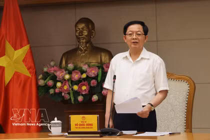 Le vice-Premier ministre Hô Quôc Dung s’exprime lors de la première réunion du groupe de travail gouvernemental sur le développement des technologies stratégiques, à Hanoi, le 4 juin. Photo : VNA