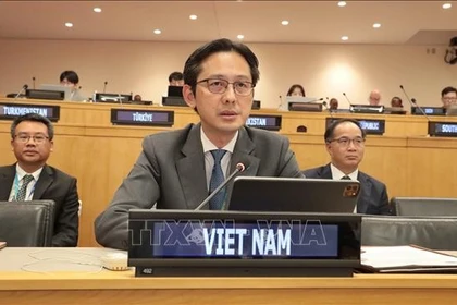 L’ambassadeur Dô Hung Viêt, représentant permanent du Vietnam auprès des Nations Unies, lors de la SPLOS 35, au siège de l’ONU, à New York. Photo : VNA