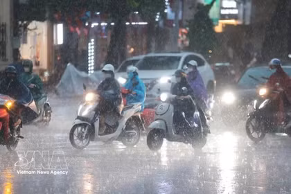 De fortes pluies vont faire leur retour dans le Nord, des orages sont attendus à Hanoi dimanche soir 14 juin. Photo : VNA