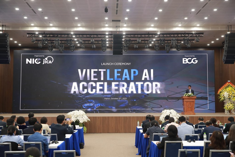 Lancement du programme d’accélération des startups en IA au Vietnam – VietLeap AI Accelerator, à Hanoi, le 2 octobre. Photo : NIC