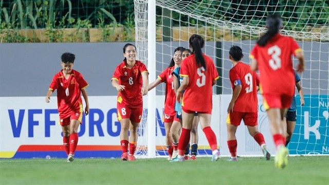 Les joueuses vietnamiennes célèbrent leur victoire en éliminatoires de la Coupe d'Asie féminine des moins de 20 ans de l'AFC 2026, à Hanoi, le 6 août. Photo: the-afc.com. 