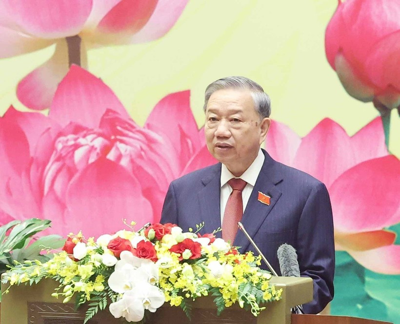 Le secrétaire général du Parti, Tô Lâm s'adresse au premier Congrès du Comité du Parti de l’Assemblée nationale, à Hanoi, le 25 septembre. Photo : VNA