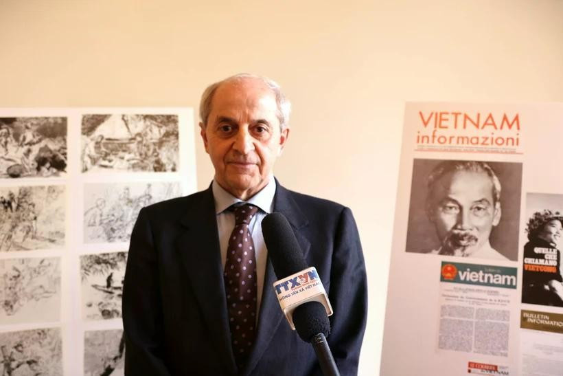 Le secrétaire général du Parti communiste italien (PCI), Mauro Alboresi. Photo : VNA