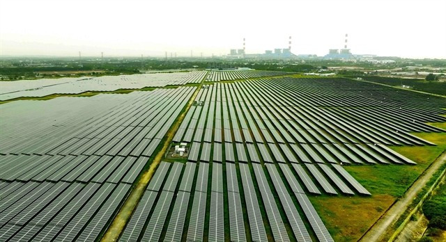 Une centrale solaire dans la province de Vinh Long. Photo: VNA