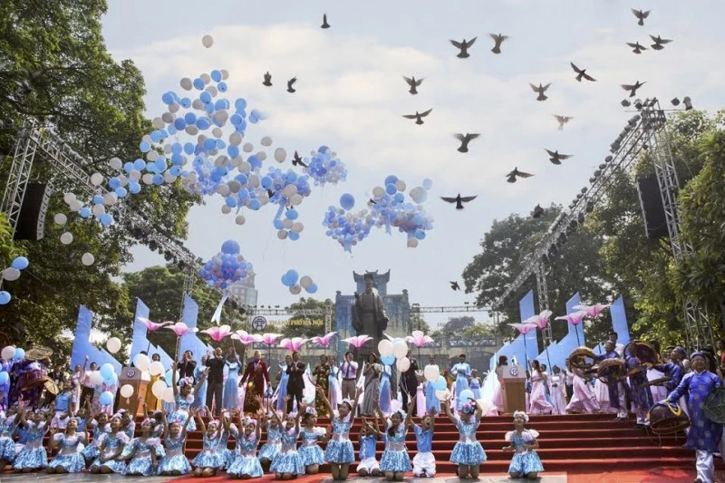 En 1999, Hanoi a été honorée par l'UNESCO en tant que "Ville pour la paix", devenant ainsi l'unique représentante de la région Asie-Pacifique à ce titre jusqu'à aujourd'hui. Photo: Internet