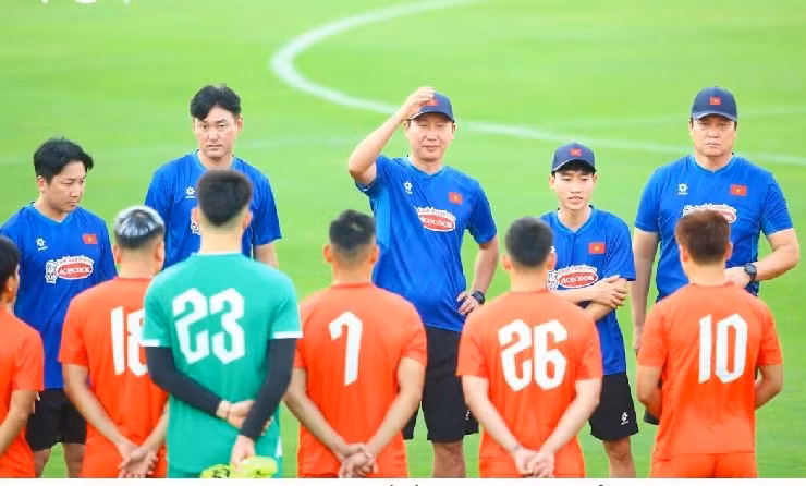 L'équipe nationale de football masculin du Vietnam ne joue pas de matchs amicaux internationaux en septembre 2025. Photo: VOV