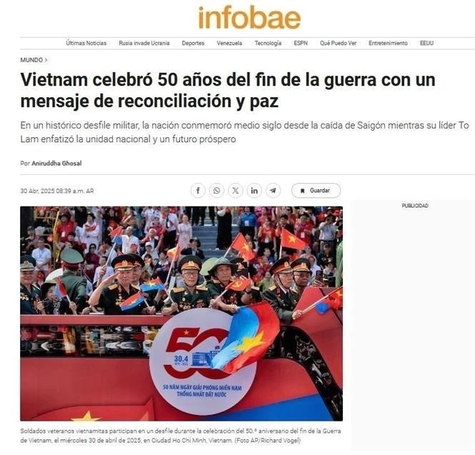 Capture d'écran de l'article intitulé «Le Vietnam célèbre les 50 ans de la fin de la guerre avec un message de réconciliation et de paix» sur le site argentin Infobae. Photo: VNA