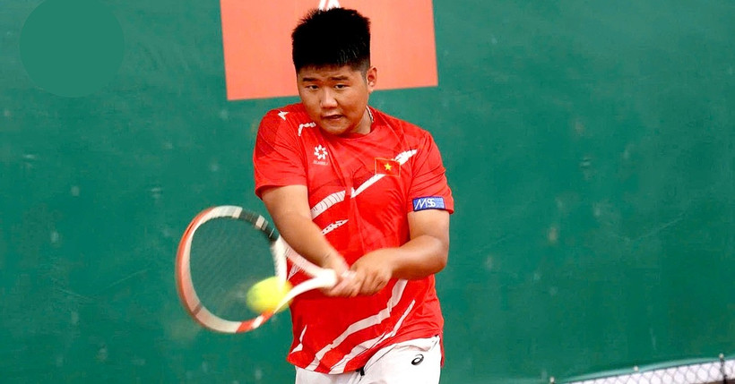 Lê Tiên Anh en action lors des Roland-Garros Junior Series by Renault 2025 au Japon en octobre. Photo : VTF
