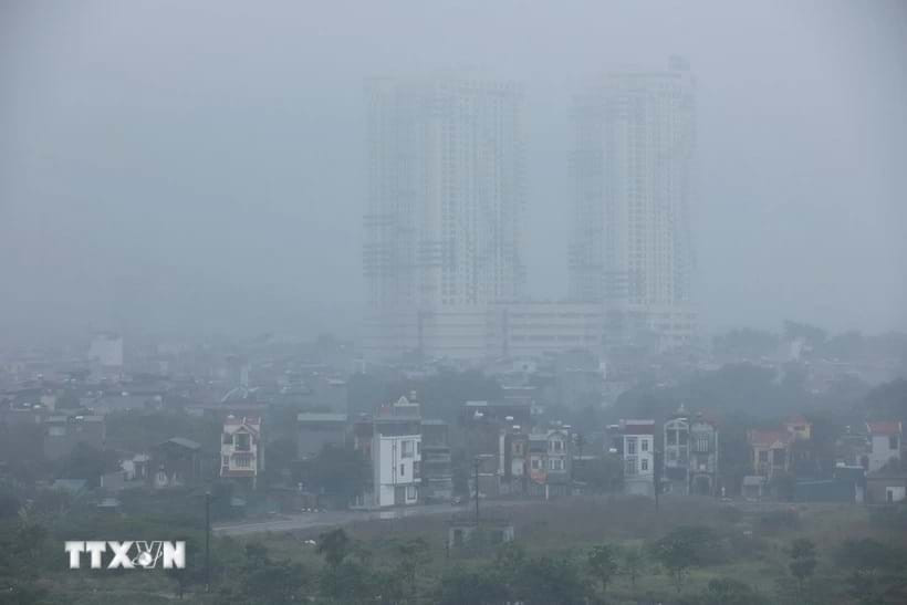 Les données de surveillance environnementale montrent que la capitale entre dans une période de pollution maximale. Photo: VNA