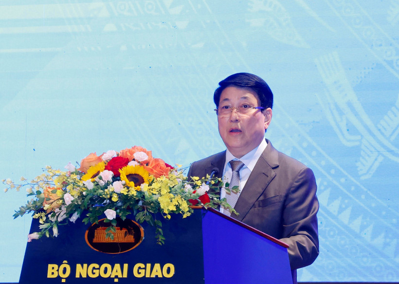 Le président Luong Cuong s’exprime lors du séminaire international, à Hanoi, le 23 avril. Photo : VNA