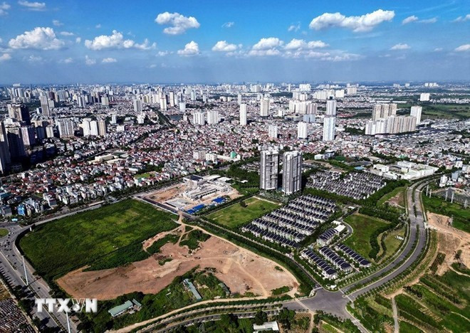 Le marché immobilier vietnamien traverse une période charnière, porté par des changements fondamentaux. Photo : VNA