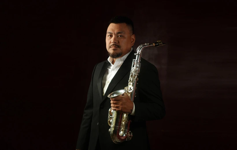 Le saxophoniste Quyên Thiên Dac. Photo: VNP