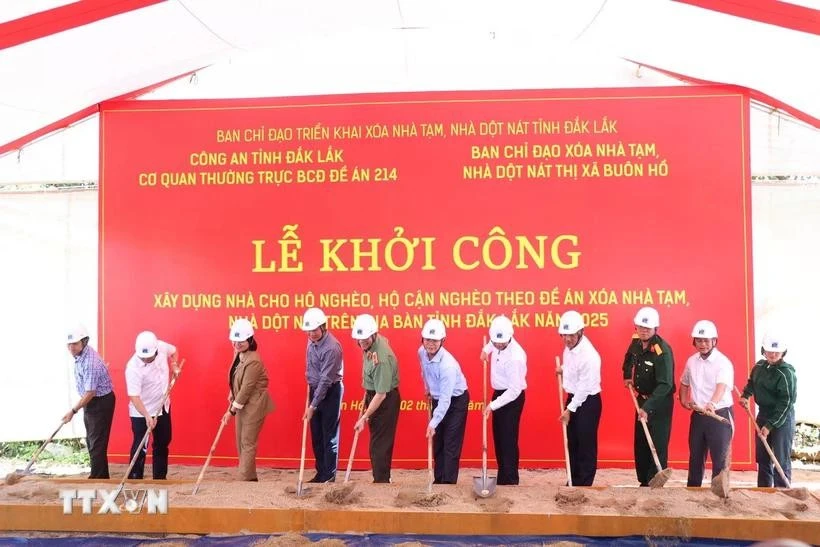 Lors de la cérémonie. Photo : laodong.vn