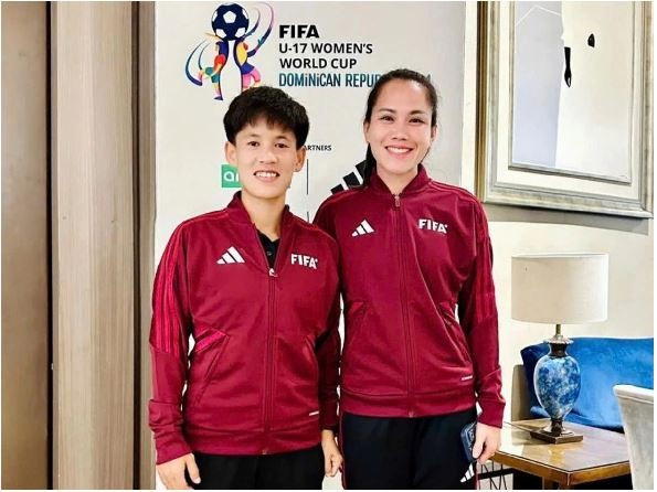 Lê Thi Ly (à gauche) et Hà Thi Phuong ont officié lors de tournois officiels de la FIFA et de l’AFC ainsi que lors de matchs importants. Photo : VFF