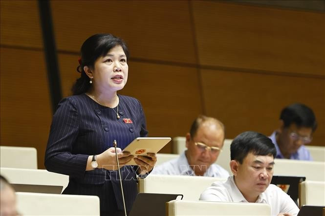 La députée Nguyên Thi Thu Hà, de la province de Quang Ninh. Photo: VNA
