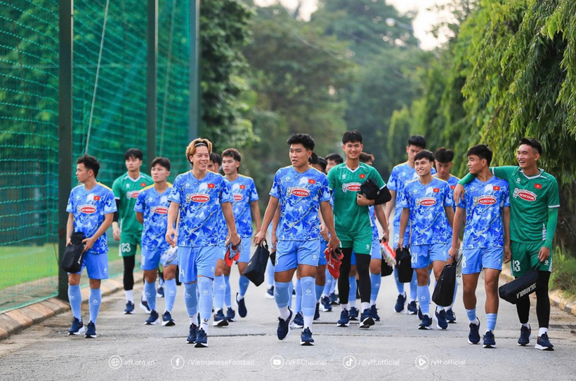 L’équipe nationale de football des moins de 23 ans aura un stage d’entraînement aux Émirats arabes unis (EAU) pour se préparer aux 33es Jeux d’Asie du Sud-Est et à la Coupe d’Asie des moins de 23 ans de l’AFC 2026. Photo : VFF