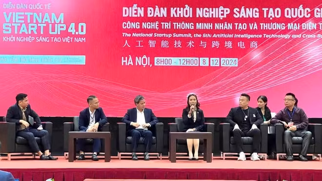 Les discussions au sommet se sont concentrées sur le modèle d'université d'entrepreneuriat, qui vise à former des ressources humaines de haute qualité pour l'entrepreneuriat. Photo : VietnamPlus