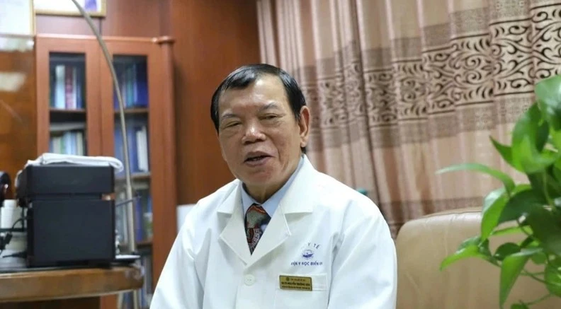 Le médecin du peuple Nguyên Truong Son, président du Conseil scientifique et technique, ancien directeur et fondateur de l’Institut de médecine maritime du Vietnam, président de l’Association vietnamienne de médecine maritime. Photo : VOV